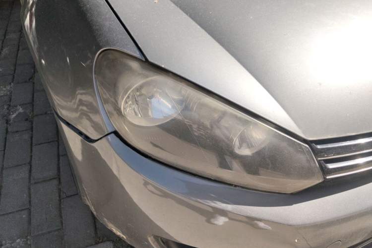 Used Volkswagen Golf 2012 1.6 Manual Comfort Edition Right Front Headlight