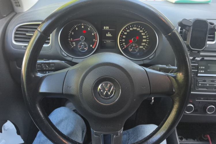 Used Volkswagen Golf 2012 1.6 Manual Comfort Edition Steering Wheel