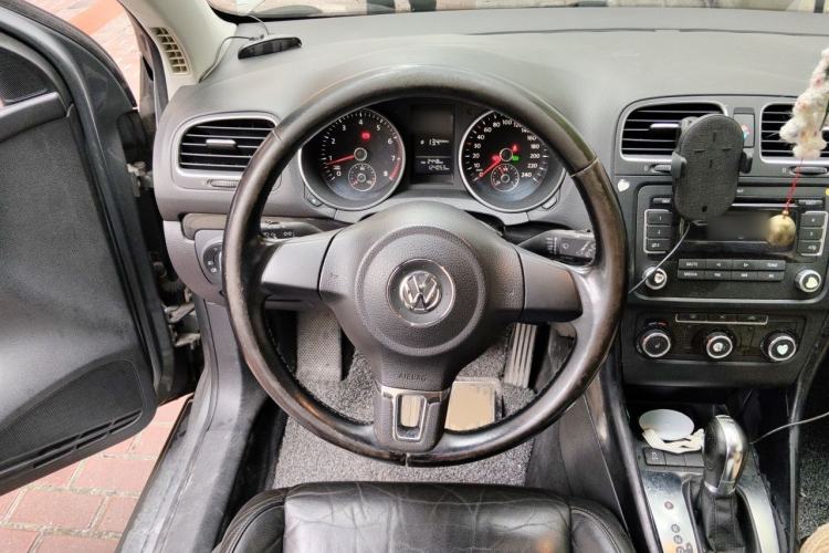 Used Volkswagen Golf 2012 1.4 TSI Automatic Comfort Edition Steering Wheel