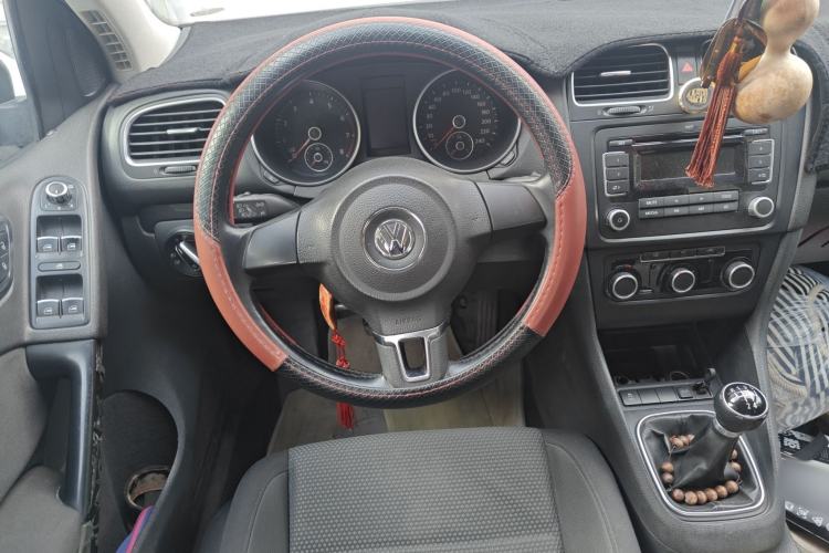 Used Volkswagen Golf 2012 1.6 Manual Comfort Edition Steering Wheel
