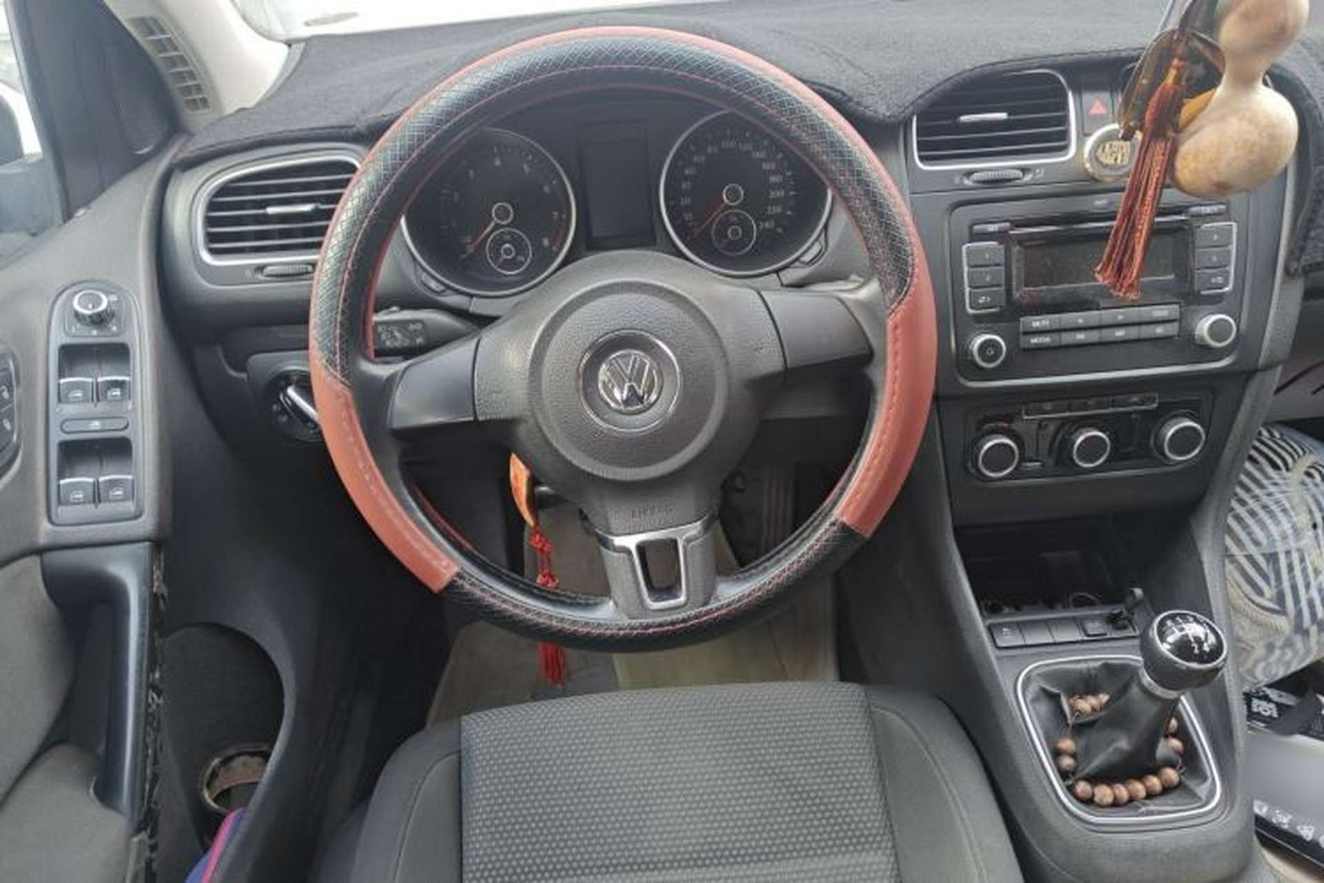 Used Volkswagen Golf 2012 1.6 Manual Comfort Edition Steering Wheel
