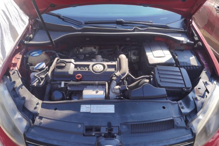 Used Volkswagen Golf 2012 1.4TSI Automatic Luxury Edition Engine Bay