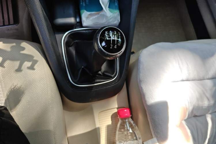 Used Volkswagen Golf 2012 1.4 TSI Manual Comfort Edition Gear Lever