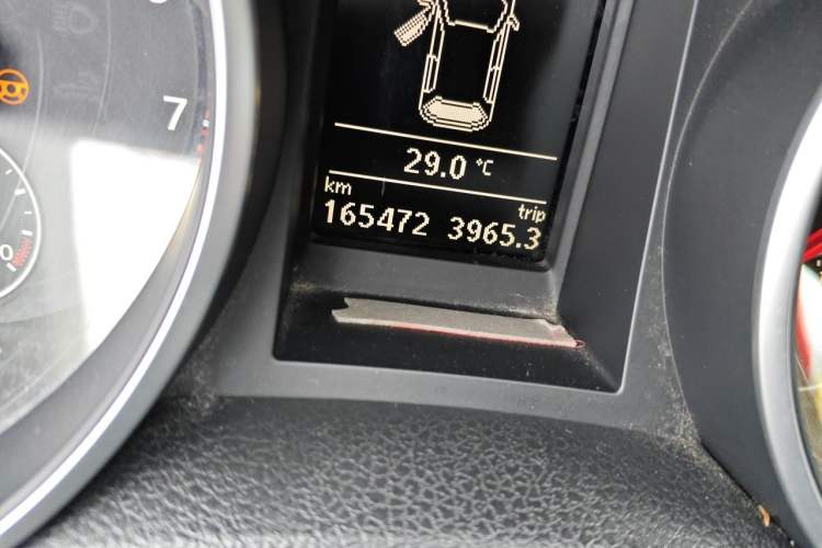 Used Volkswagen Golf 2012 1.4 TSI Automatic Comfort Edition Odometer Close Up