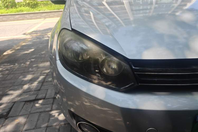 Used Volkswagen Golf 2012 1.4 TSI Manual Comfort Edition Right Front Headlight