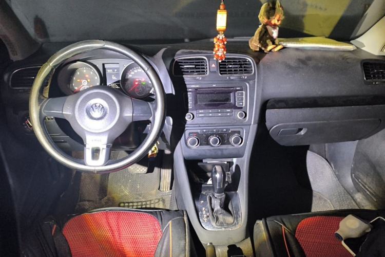 Used Volkswagen Golf 2012 1.4 TSI Automatic Comfort Edition Center Console