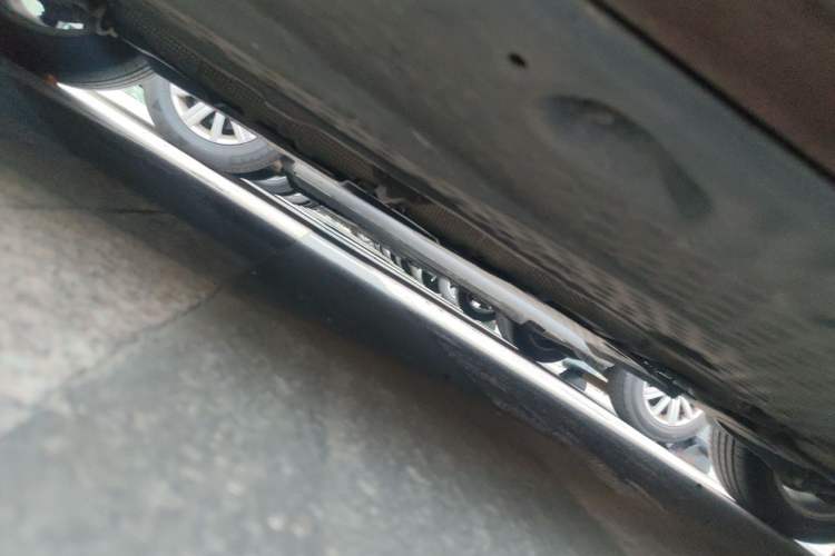 Used Volkswagen Golf 2012 1.6L Automatic Comfort Model Chassis Front Left