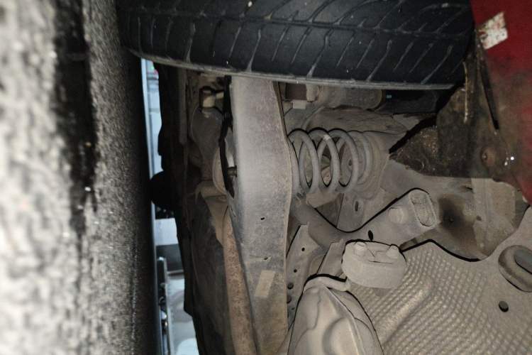 Used Volkswagen Golf 2012 1.6 Manual Comfort Edition Chassis Rear Left
