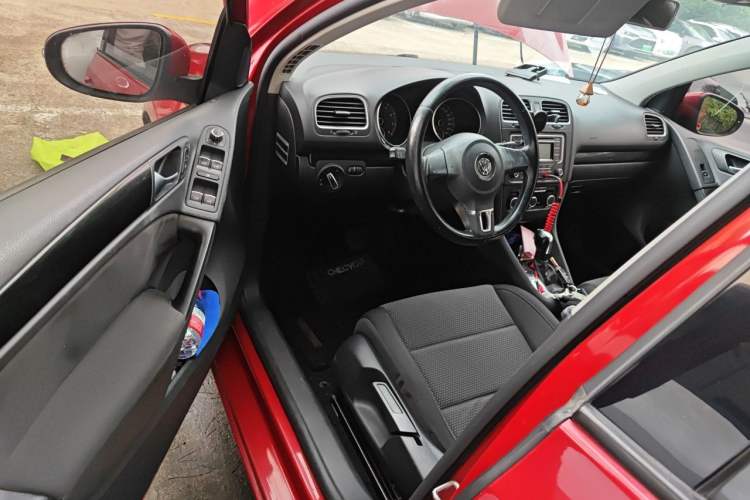 Used Volkswagen Golf 2012 1.4 TSI Automatic Comfort Edition Driver Seat