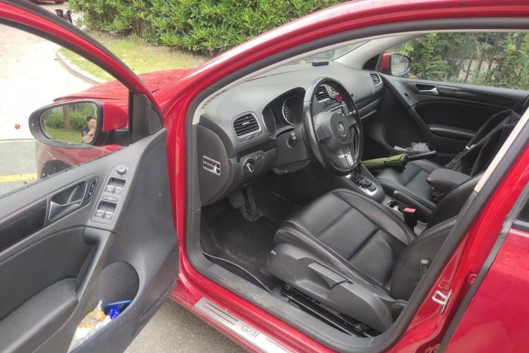 Used Volkswagen Golf 2012 1.6L Automatic Comfort Model Driver Seat