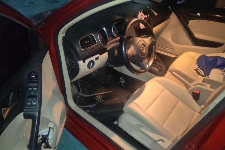 Used Volkswagen Golf 2012 1.4 TSI Automatic Comfort Edition Driver Seat