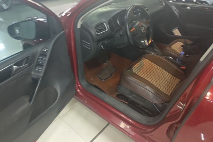 Used Volkswagen Golf 2012 1.6L Automatic Comfort Model Driver Seat