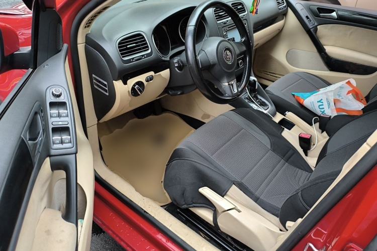 Used Volkswagen Golf 2012 1.6L Automatic Comfort Model Driver Seat
