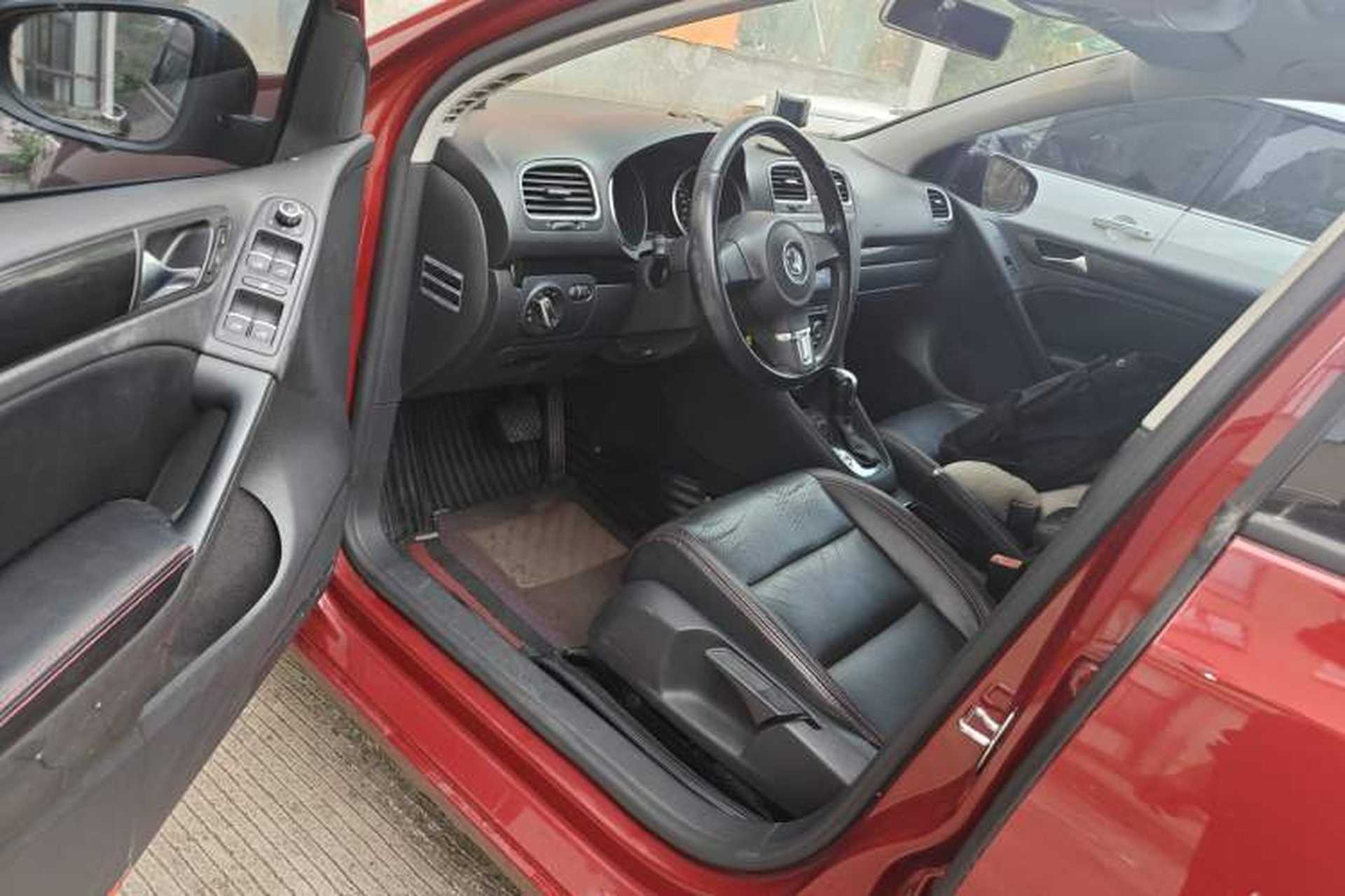 Used Volkswagen Golf 2012 1.6L Automatic Comfort Model Driver Seat