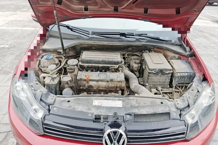 Used Volkswagen Golf 2012 1.6L Automatic Comfort Model Engine Bay