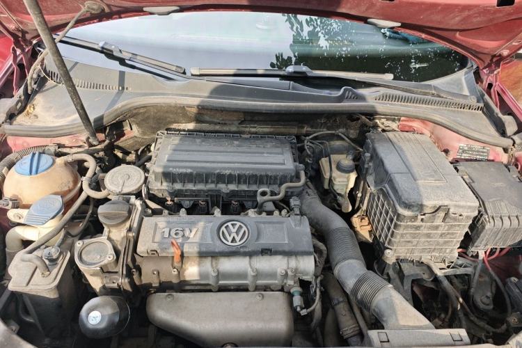 Used Volkswagen Golf 2012 1.6L Automatic Comfort Model Engine Bay