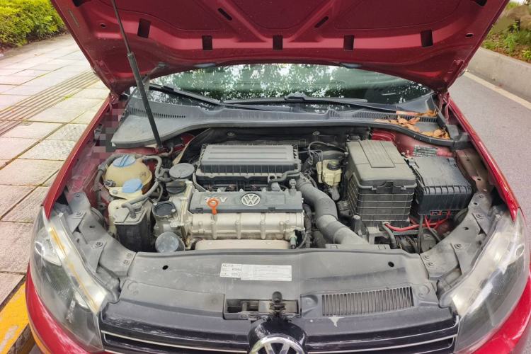 Used Volkswagen Golf 2012 1.6L Automatic Comfort Model Engine Bay