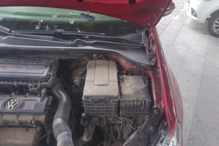 Used Volkswagen Golf 2012 1.6 Manual Comfort Edition Engine Bay Left
