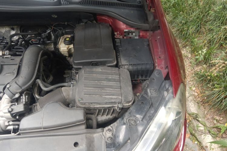 Used Volkswagen Golf 2012 1.4 TSI Automatic Comfort Edition Engine Bay Left