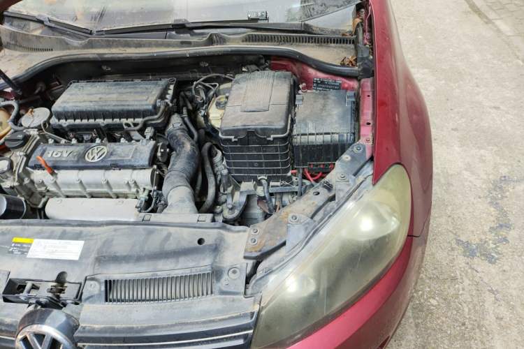 Used Volkswagen Golf 2012 1.6L Automatic Comfort Model Engine Bay Left