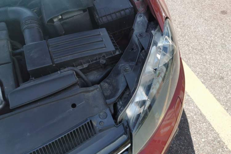 Used Volkswagen Golf 2012 1.4TSI Comfort Convertible Edition Engine Bay Left
