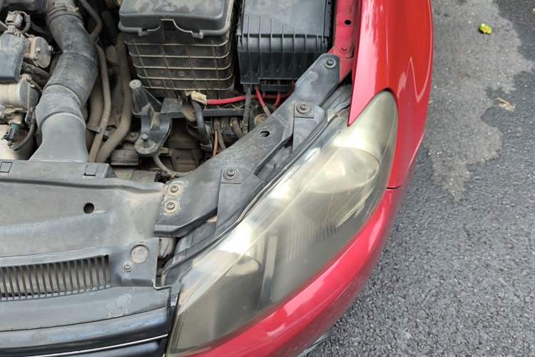 Used Volkswagen Golf 2012 1.6L Automatic Comfort Model Engine Bay Left