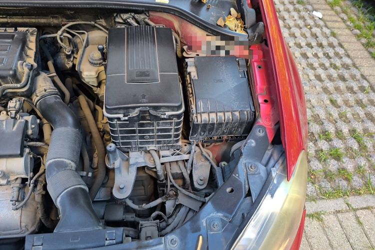 Used Volkswagen Golf 2012 1.6L Automatic Comfort Model Engine Bay Left