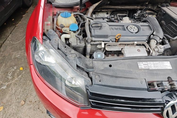 Used Volkswagen Golf 2012 1.4 TSI Automatic Comfort Edition Engine Bay Right