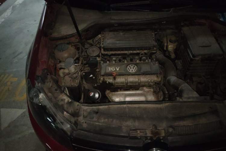 Used Volkswagen Golf 2012 1.6L Automatic Comfort Model Engine Bay Right