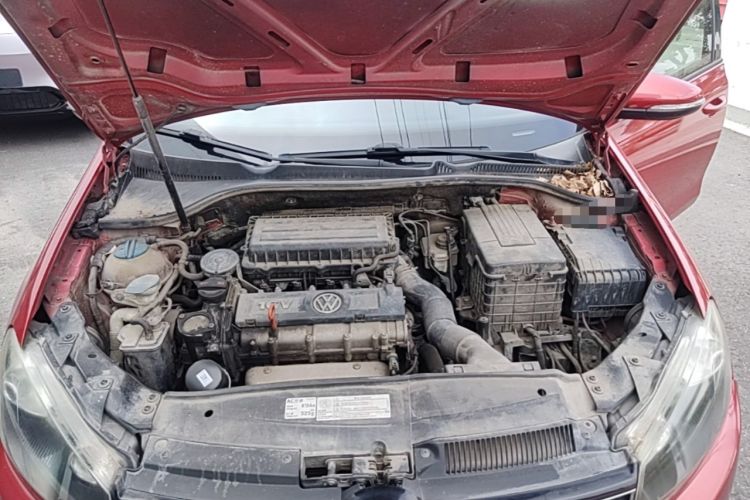 Used Volkswagen Golf 2012 1.6L Automatic Comfort Model Engine Bay