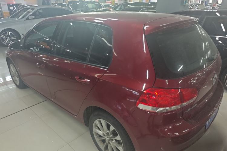 Used Volkswagen Golf 2012 1.6L Automatic Comfort Model Exterior 2