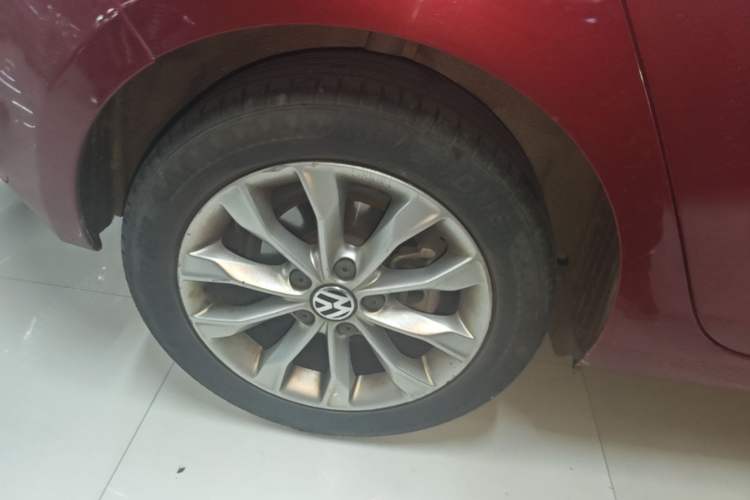 Used Volkswagen Golf 2012 1.6L Automatic Comfort Model Exterior 5