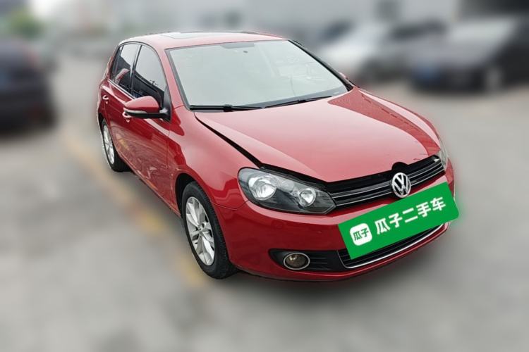 Used Volkswagen Golf 2012 1.6L Automatic Comfort Model Front Right 45 Deg