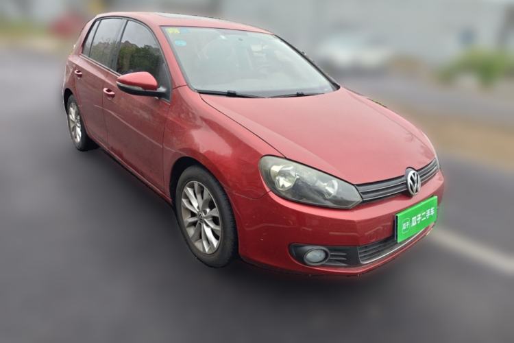Used Volkswagen Golf 2012 1.6L Automatic Comfort Model Front Right 45 Deg