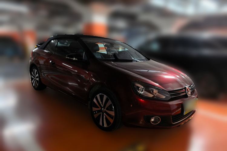 Used Volkswagen Golf 2012 1.4TSI Luxury Convertible Edition Front Right 45 Deg