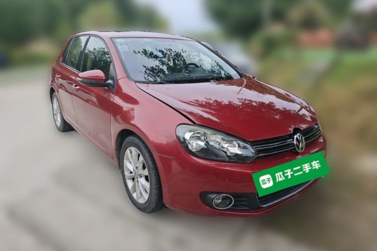 Used Volkswagen Golf 2012 1.6L Automatic Comfort Model Front Right 45 Deg