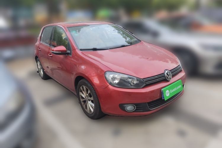 Used Volkswagen Golf 2012 1.6L Automatic Comfort Model Front Right 45 Deg