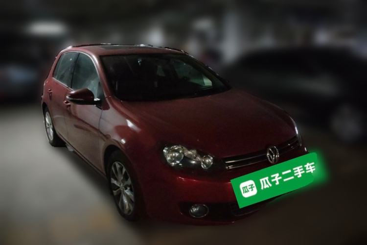 Used Volkswagen Golf 2012 1.6L Automatic Comfort Model Front Right 45 Deg