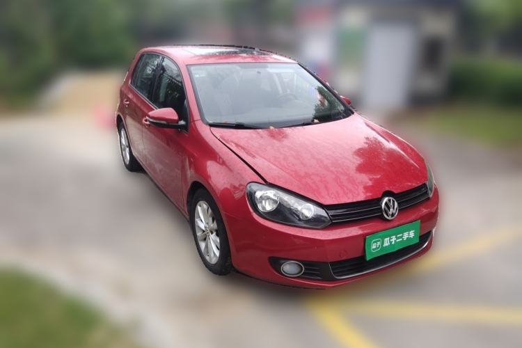 Used Volkswagen Golf 2012 1.6L Automatic Comfort Model Front Right 45 Deg