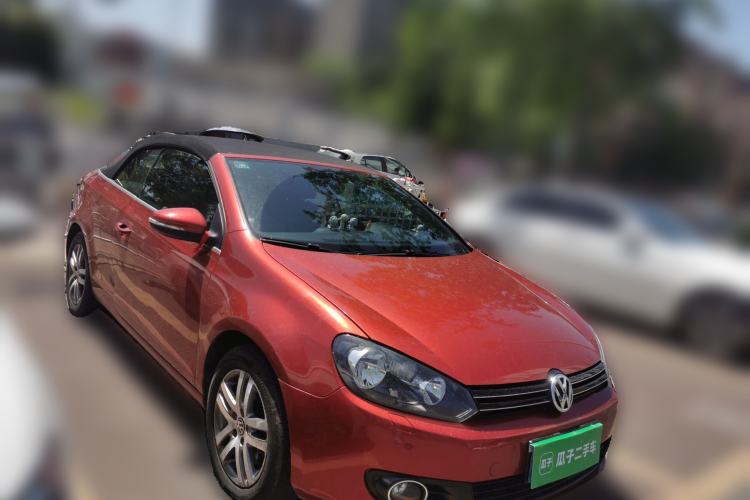 Used Volkswagen Golf 2012 1.4TSI Comfort Convertible Edition Front Right 45 Deg