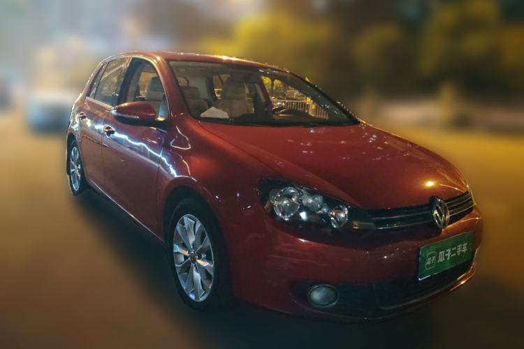 Used Volkswagen Golf 2012 1.4 TSI Automatic Comfort Edition Front Right 45 Deg