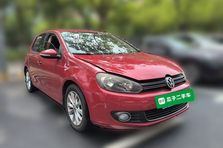 Used Volkswagen Golf 2012 1.6L Automatic Comfort Model Front Right 45 Deg