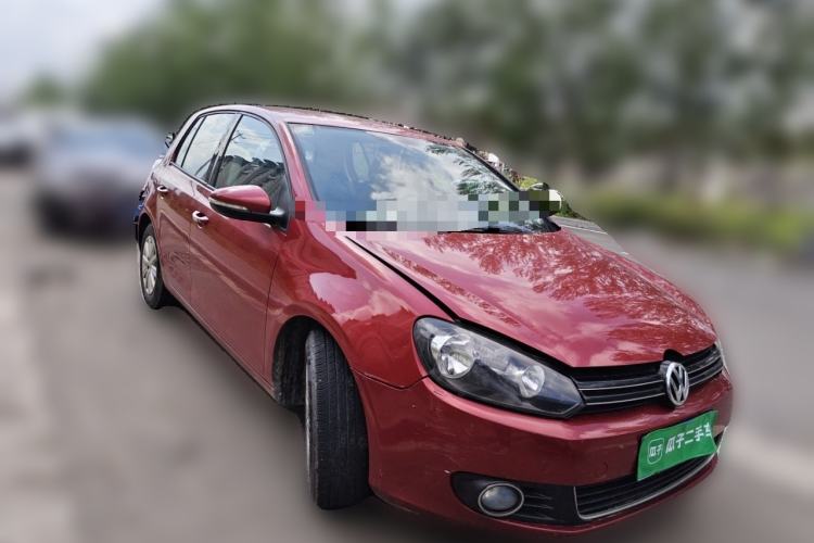 Used Volkswagen Golf 2012 1.6L Automatic Fashion Model Front Right 45 Deg
