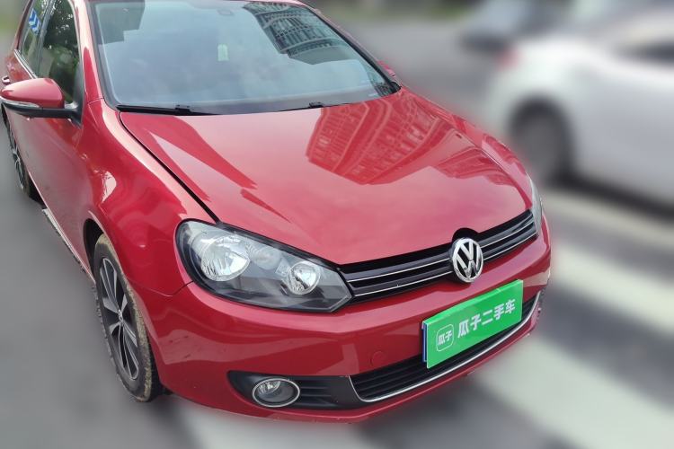 Used Volkswagen Golf 2012 1.4TSI Automatic Luxury Edition Front Right 45 Deg