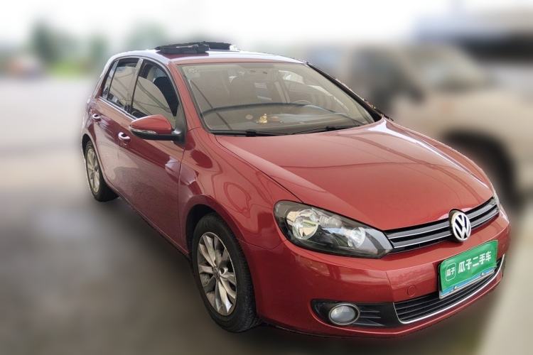 Used Volkswagen Golf 2012 1.6L Automatic Comfort Model Front Right 45 Deg