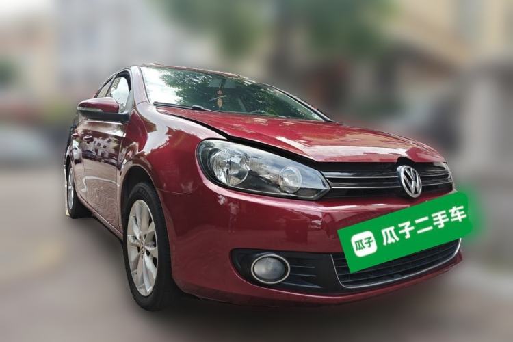 Used Volkswagen Golf 2012 1.6L Automatic Comfort Model Front Right 45 Deg