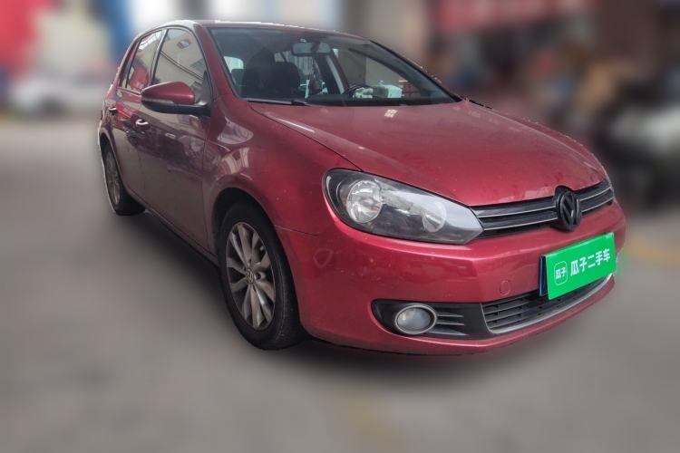 Used Volkswagen Golf 2012 1.6L Automatic Comfort Model Front Right 45 Deg