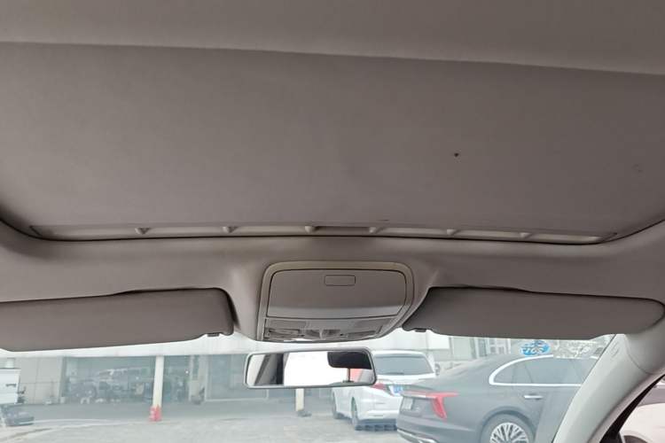 Used Volkswagen Golf 2012 1.6L Automatic Comfort Model Headliner