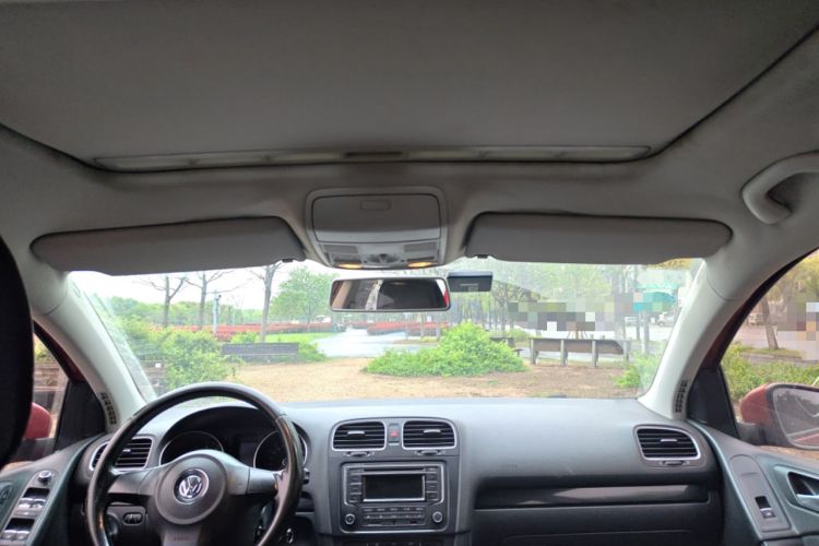 Used Volkswagen Golf 2012 1.6L Automatic Comfort Model Headliner