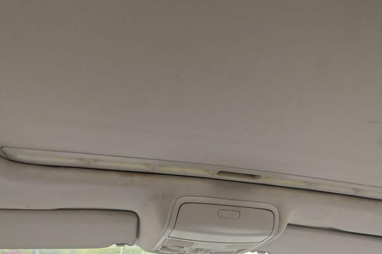 Used Volkswagen Golf 2012 1.6L Automatic Comfort Model Headliner